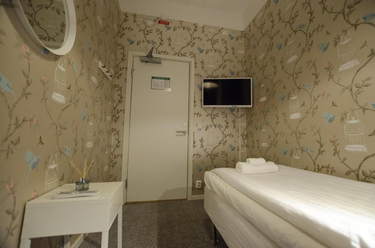Hostel Fyristorg Ουψάλα Εξωτερικό φωτογραφία